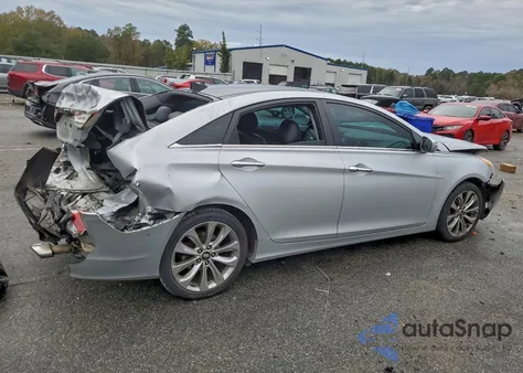 2013 Hyundai Sonata Se z USA, uszkodzony, nr VIN 5NPEC4AB6DH569951